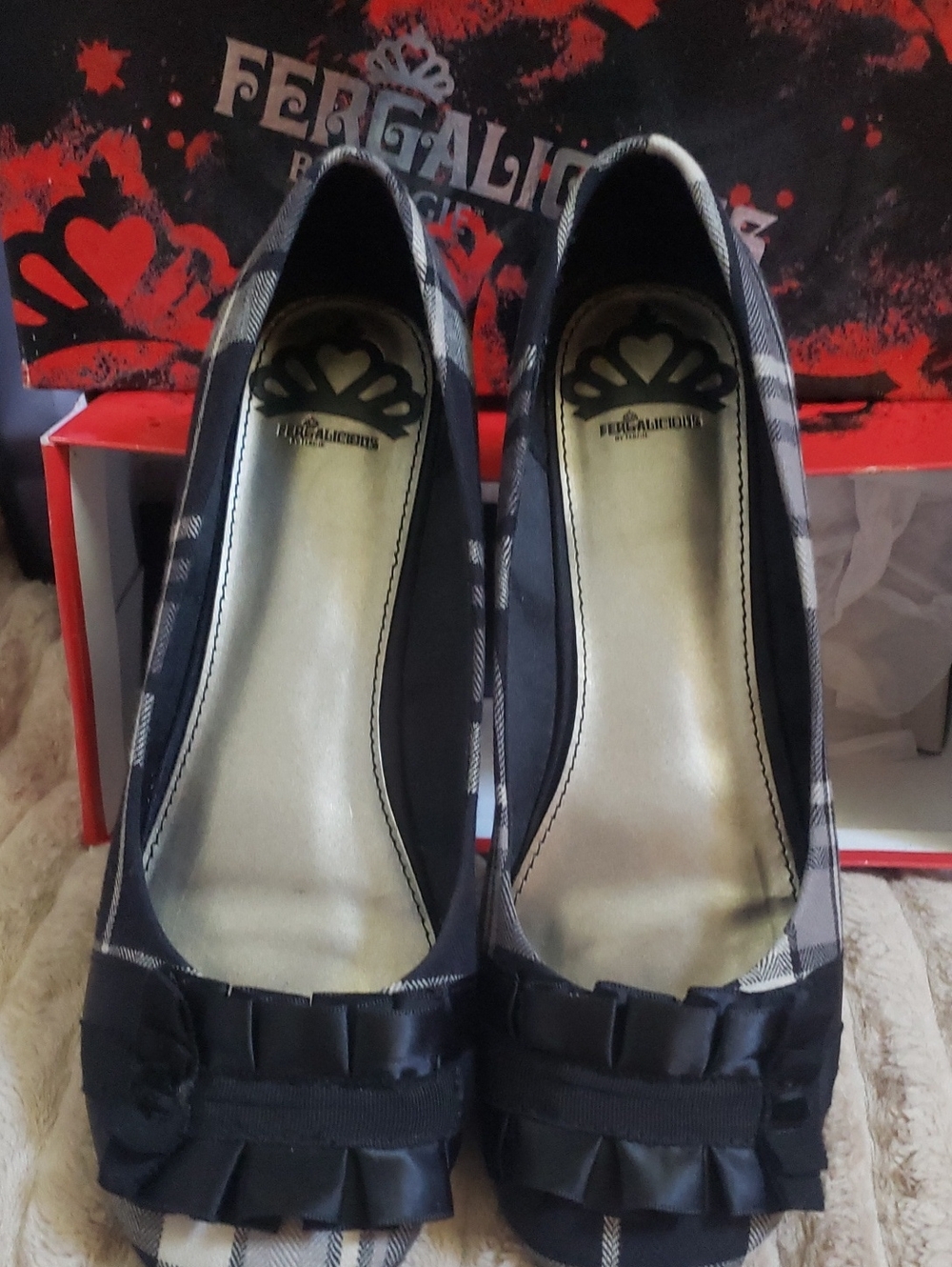 Fergalicious Black Plaid Ruffle Ballet Flats Size 10M